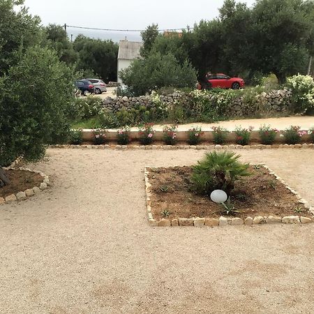 Moderner Bungalow Mit Meerblick Lun  Εξωτερικό φωτογραφία