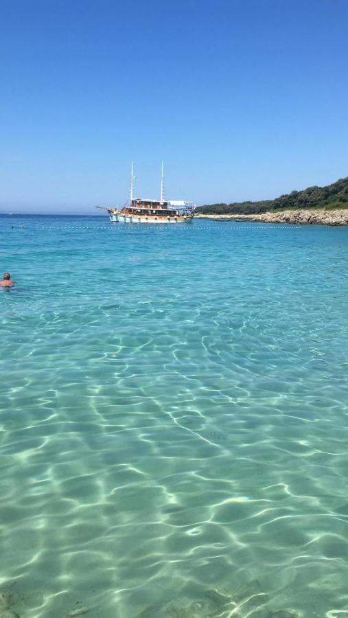 Moderner Bungalow Mit Meerblick Lun  Εξωτερικό φωτογραφία
