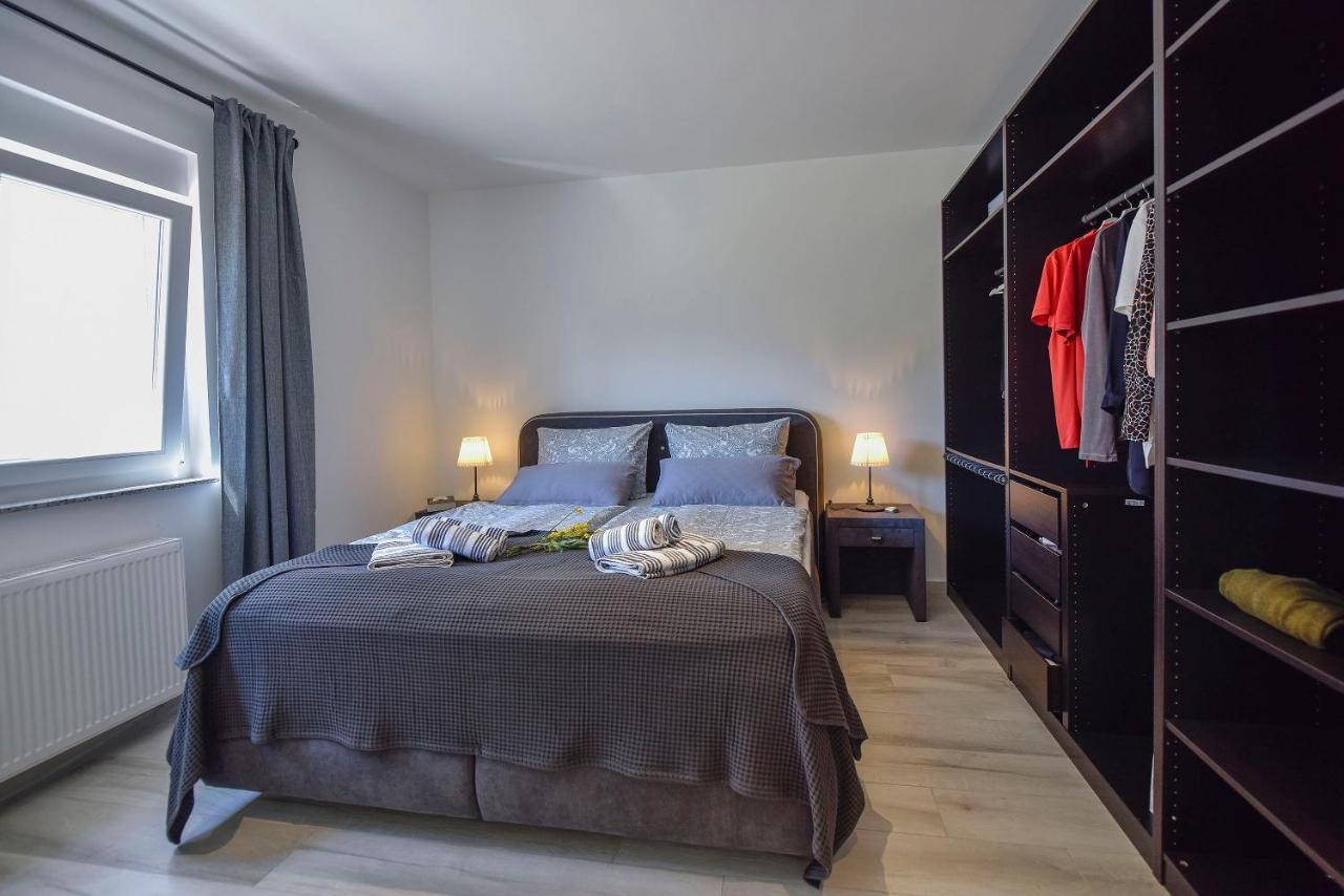 Moderner Bungalow Mit Meerblick Lun  Εξωτερικό φωτογραφία